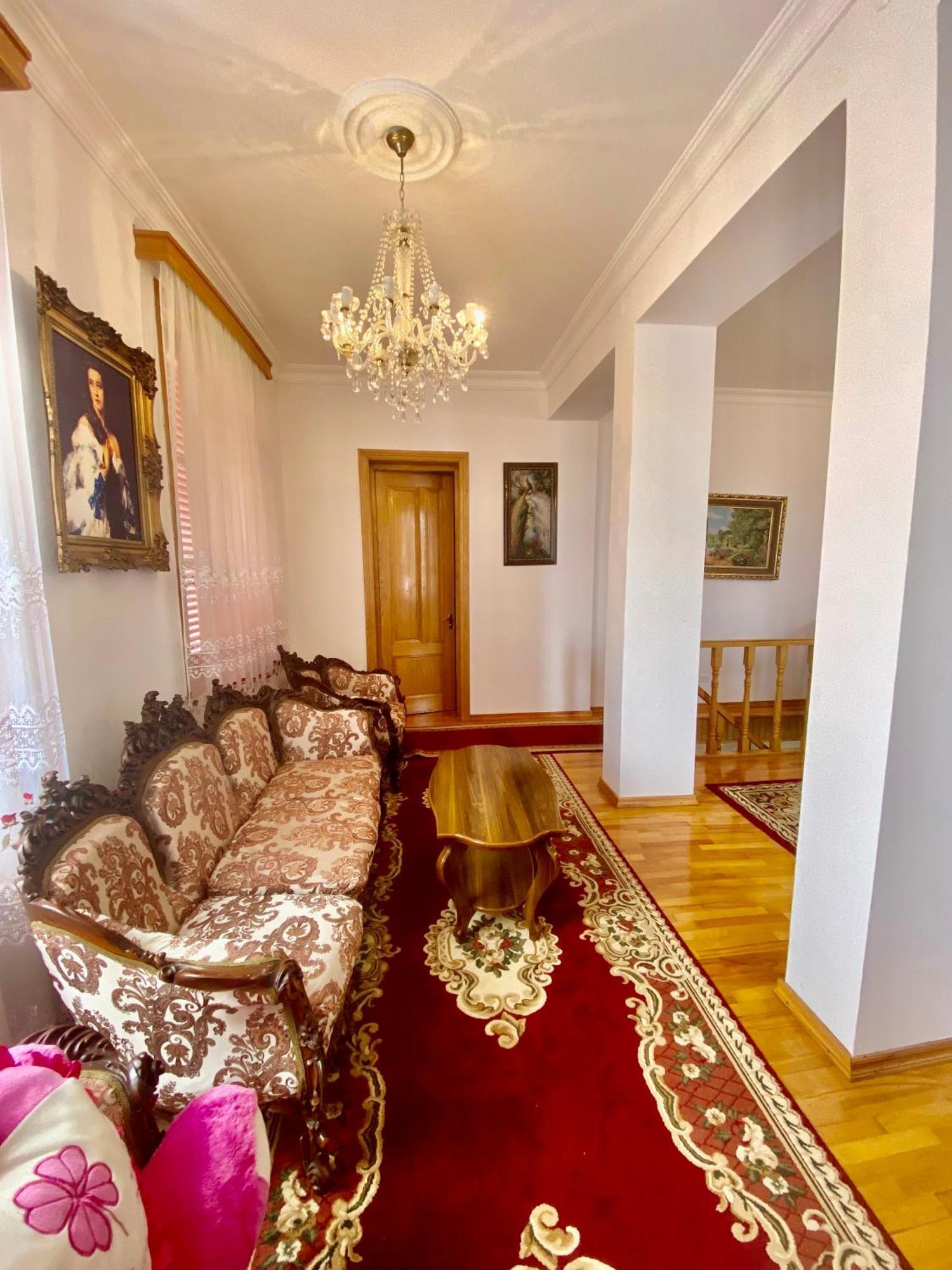 Guesthause Bagdati Buitenkant foto